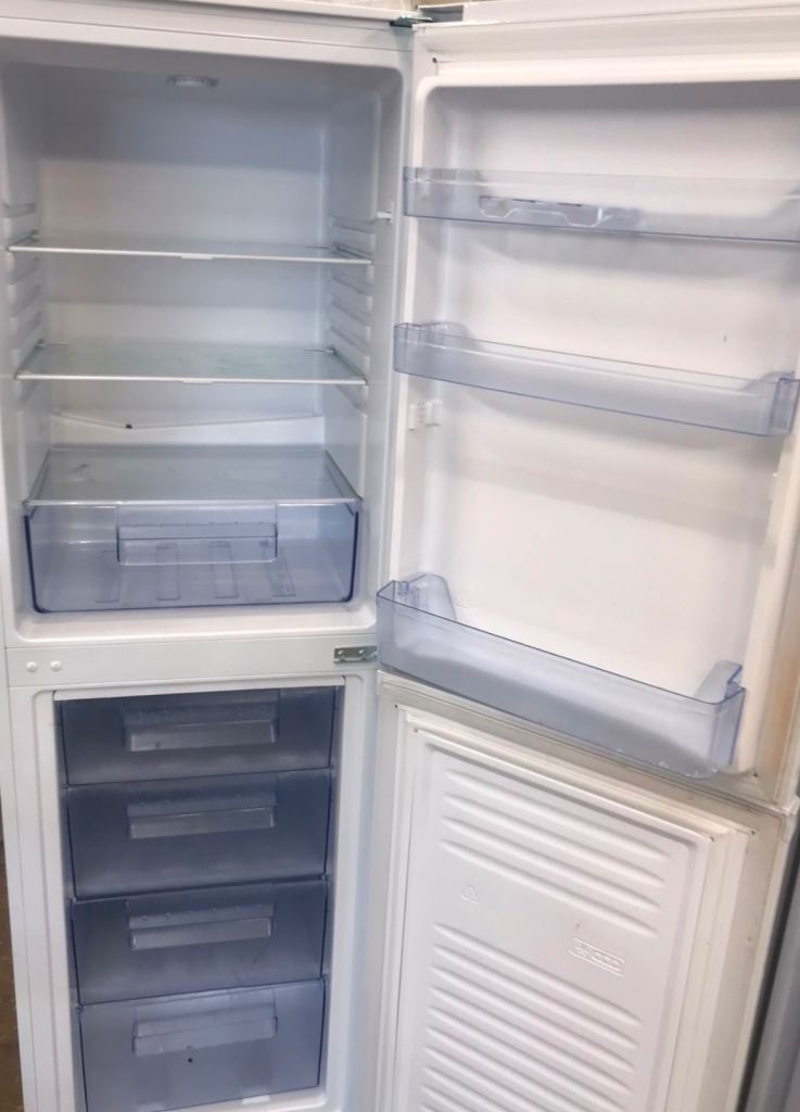 Fridge Freezer, swan
