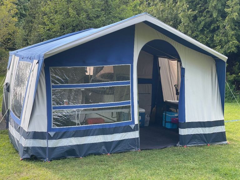 Sunncamp Holiday 240 Trailer Tent (with awning & full accessories)