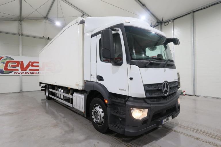 2019 (19 PLATE) Mercedes Benz Antos 1824 4x2 Euro 6 Refrigerated