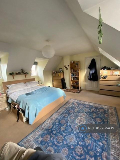 4 bedroom house in Woodbourne Avenue, London, SW16 (4 bed) (#2736435)