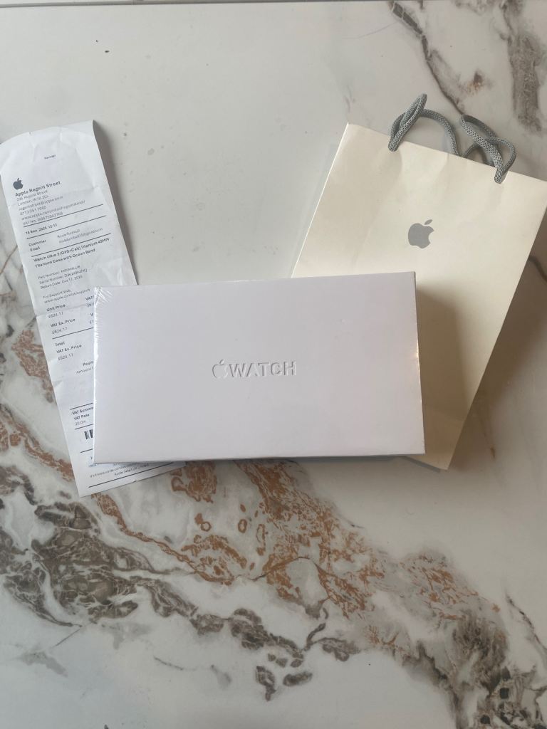 Apple Watch Ultra 3 GPS+Cell 49mm Titanium Case Ocean Band - NEW