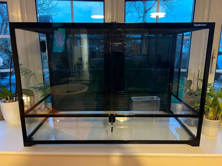 New Exo terra terrarium reptile / amphibian 