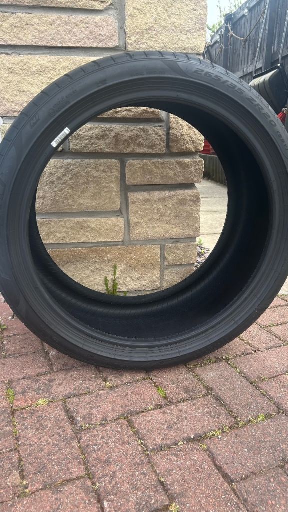Barely Used Pirelli P Zero 265/35/ZR20 (95Y) Porsche N1 Rated. 