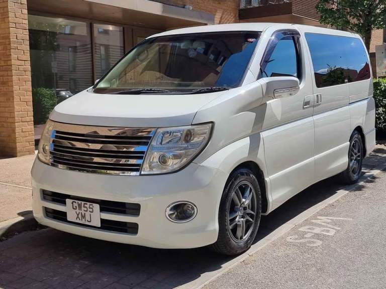 NISSAN ELGRAND HIGHWAY STAR 3.5 V6 AUTO | 8 SEATER | ULEZ | 4WD STUNNING EXAMPLE 64K MILES