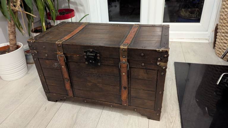 image for Old wooden chest 