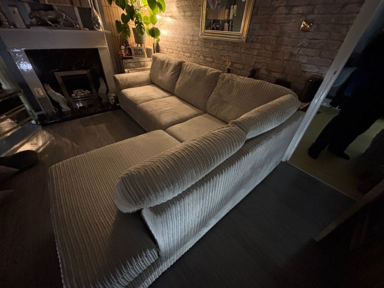 Free grey cord right hand corner couch 