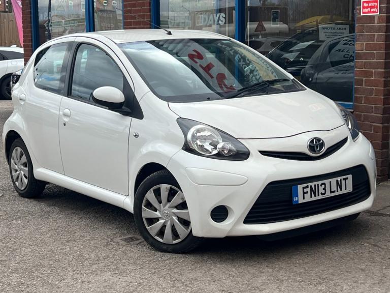 2013 Toyota AYGO 1.0 VVT-i Ice 5dr HATCHBACK Petrol Manual