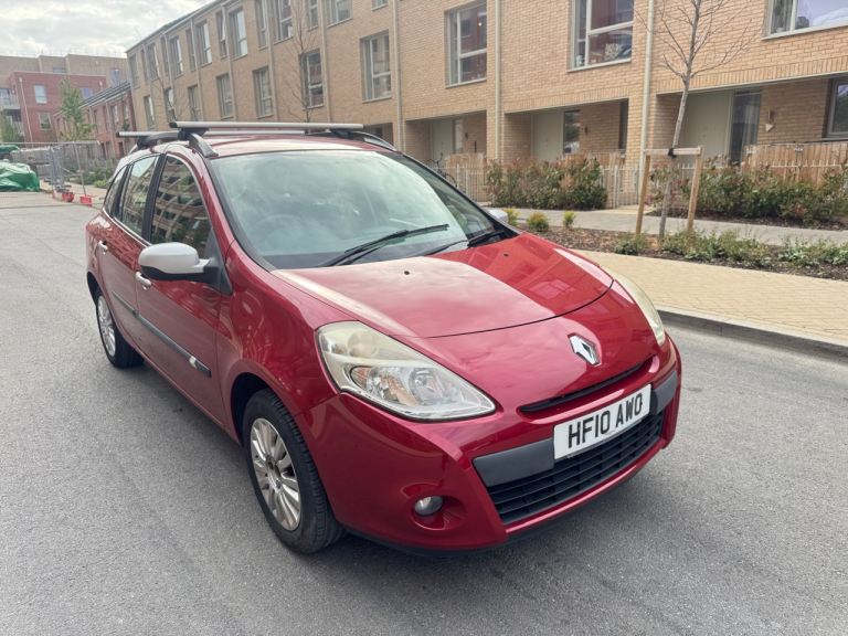 10 PLATE RENAULT CLIO ESTATE 1.2 PETROL ULEZ FREE MANUAL 5 DOOR ONLY 80,000 MILES CLEAN CAR