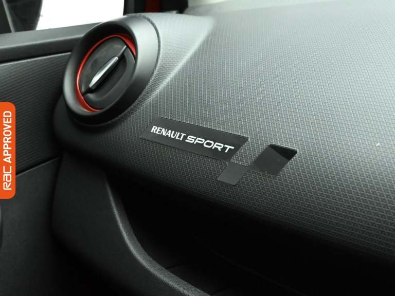 2016 Renault Clio 1.6 TCe Renaultsport Nav Lux Hatchback 5dr Petrol Auto Euro 6 (200 ps) Hatchbac...