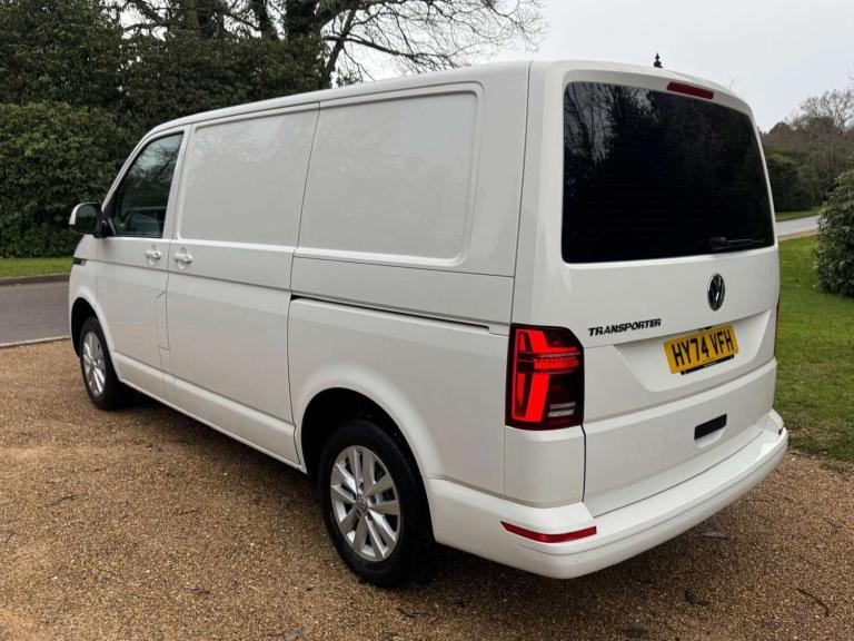 2024 Volkswagen Transporter 2.0 TDI 150 Highline Van DSG PANEL VAN DIESEL Automatic