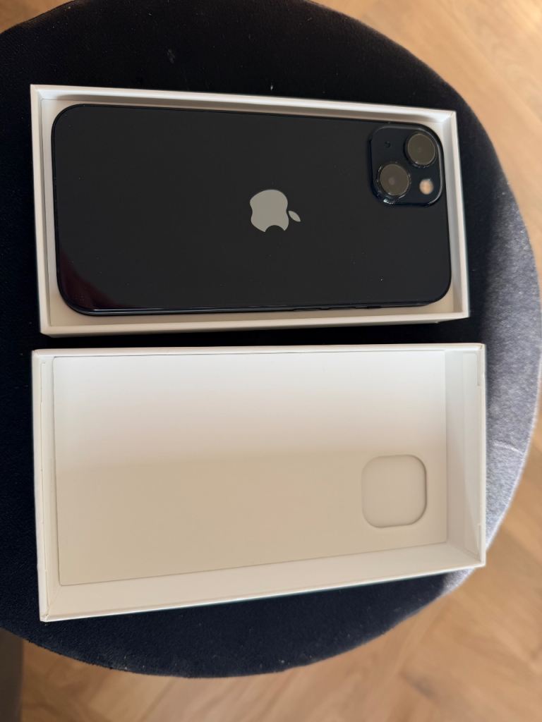 iPhone 13 midnight black 128gb unlocked 