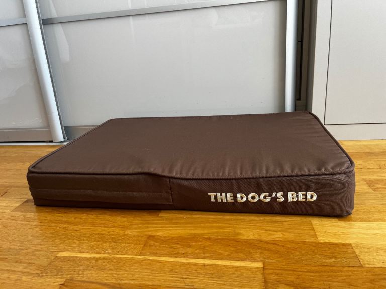 Brown Dog Bed/ Mattress