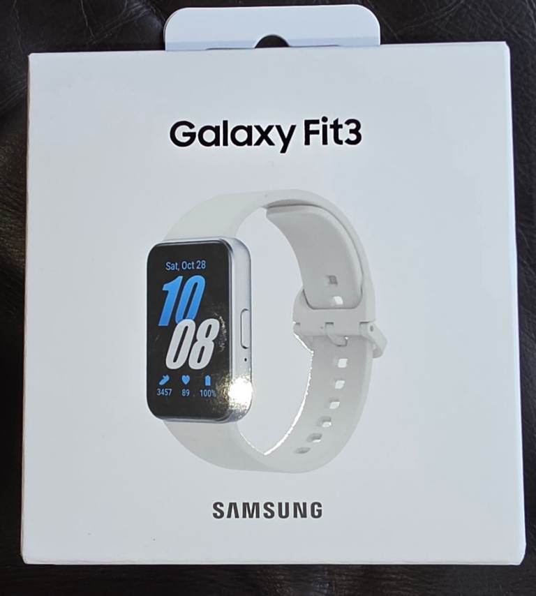 Samsung Galaxy Fit3 Smart Watch - New, Silvwr