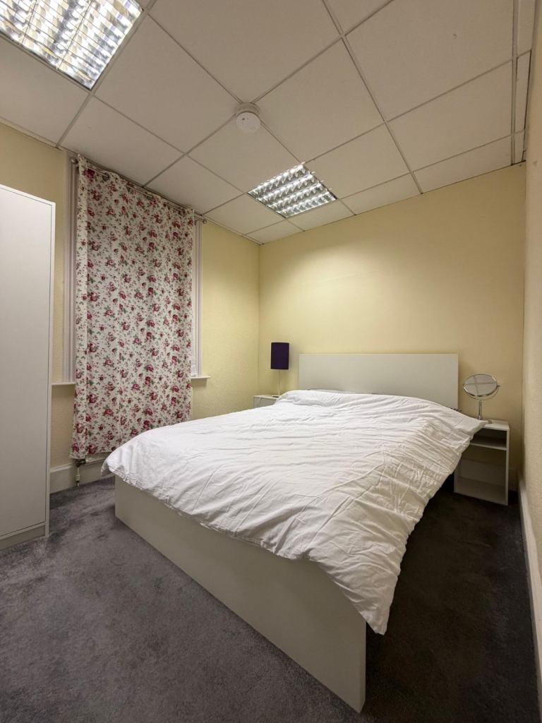 Clean Double Room in Bexleyheath Bills Included