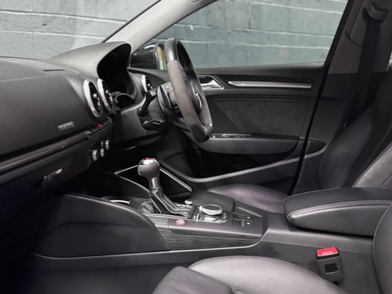 AUDI RS3 2.5 TFSI 2019