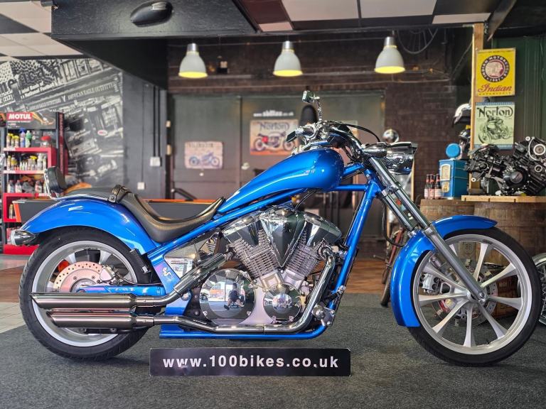 2011 HONDA VT1300 X FURY WITH EXTRA'S 