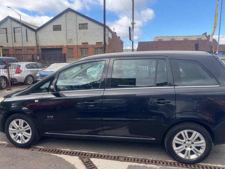 2009 Vauxhall Zafira 1.8i Elite 5dr MPV PETROL Manual