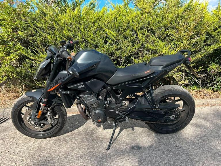 2022 22 KTM 890 DUKE 890 Naked Euro 5 14385 MILES