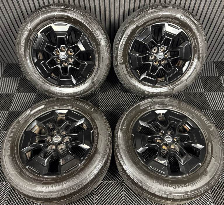 18'' GENUINE NISSAN NAVARA D40 NP300 BLACK ALLOY WHEELS TYRES ALLOYS