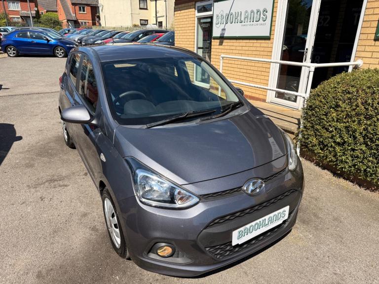 2014 Hyundai I10 1.0 SE Grey 5 Door 38,000 Miles £20 Road Tax Low Insurance 