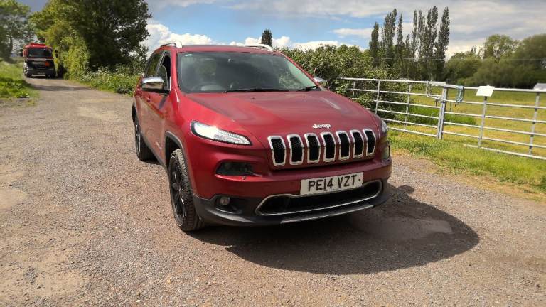Jeep, CHEROKEE, Estate, 2014, Manual, 1956 (cc), 5 doors