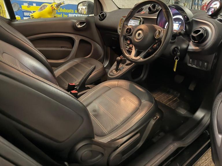 2017 smart fortwo 1.0 Prime Premium 2dr Auto COUPE PETROL Automatic