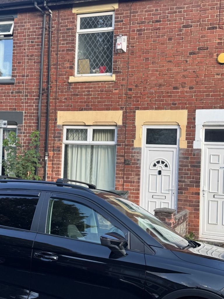 2 bedroom terraced house for rent