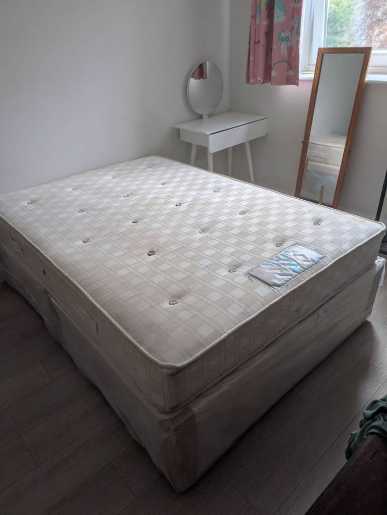 a room for 1 person 