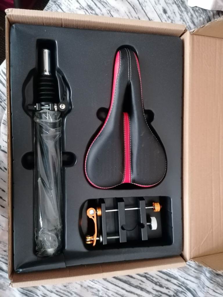 New scooter Saddle and Seat Post Set – Black and Red