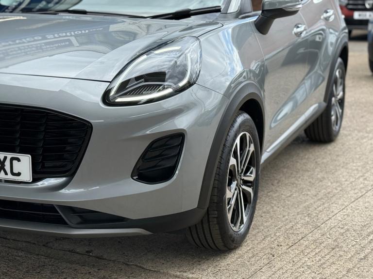 2025 Ford Puma 1.0 EcoBoost Hybrid mHEV Titanium, UNDER 350 MILES, MAY 2028 FORD WARRANTY, HATCHB...