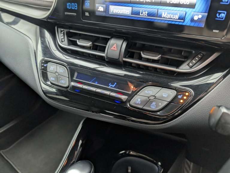 2019 Toyota C-HR 1.8 VVT-h Excel SUV 5dr Petrol Hybrid CVT Euro 6 (s/s) (122 ps) REVERSING C HATC...