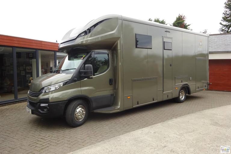 Iveco Daily Racetruck 2018 5 Berth 2 Belt Fixed Bed Motorhome For Sale