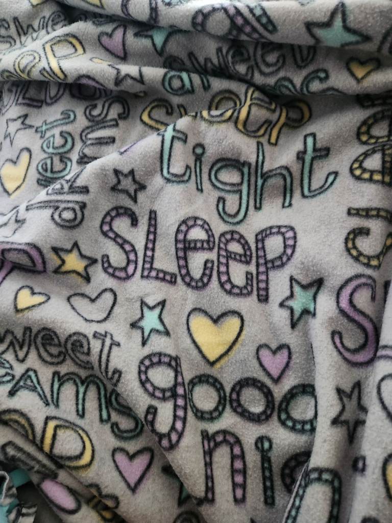 Single size blanket / fleece