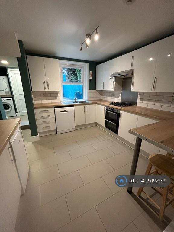 5 bedroom house in Park Crescent Road, Brighton, BN2 (5 bed) (#2719359)