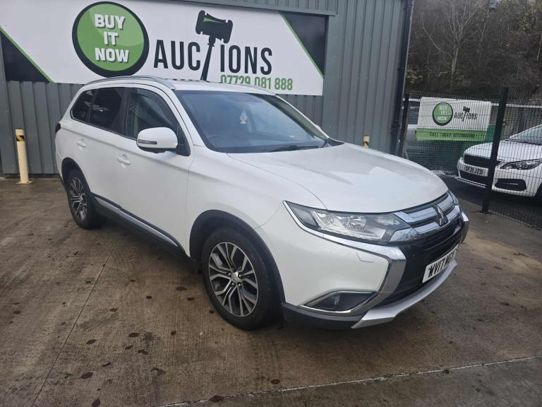 image for 2017 Mitsubishi Outlander 2.2 DI-D 4 5dr Auto ESTATE Diesel Automatic