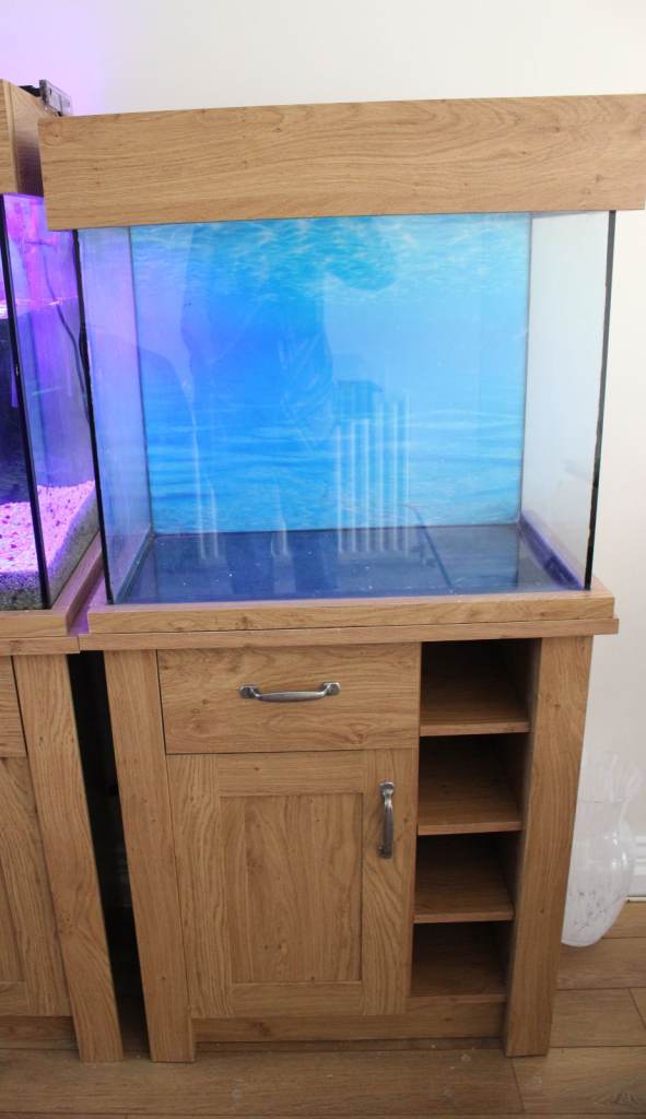Aqua One Oak Style 110 Aquarium & Cabinet set Oak Finish