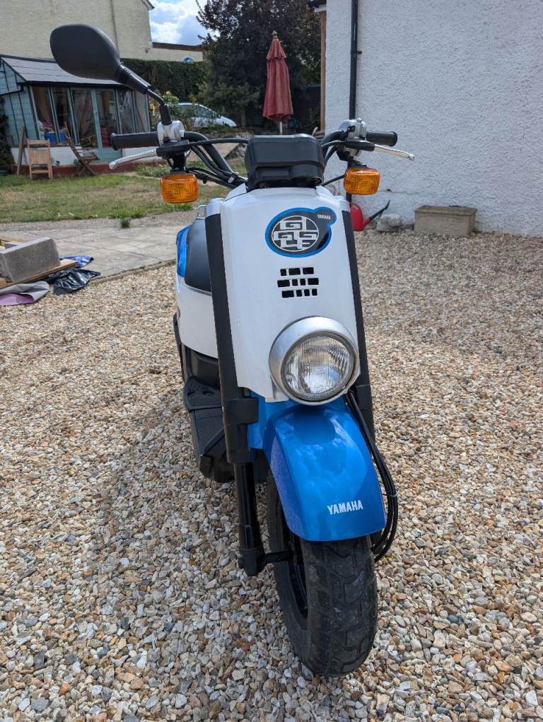 Yamaha, GIGGLE, 2009, 49 (cc)