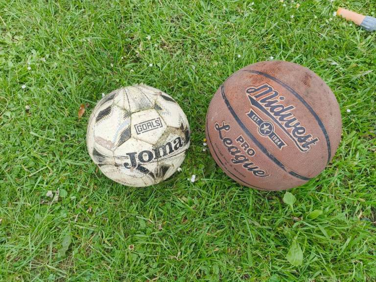 Free Old Basketball size 6 + football smaller size + tiny size football size