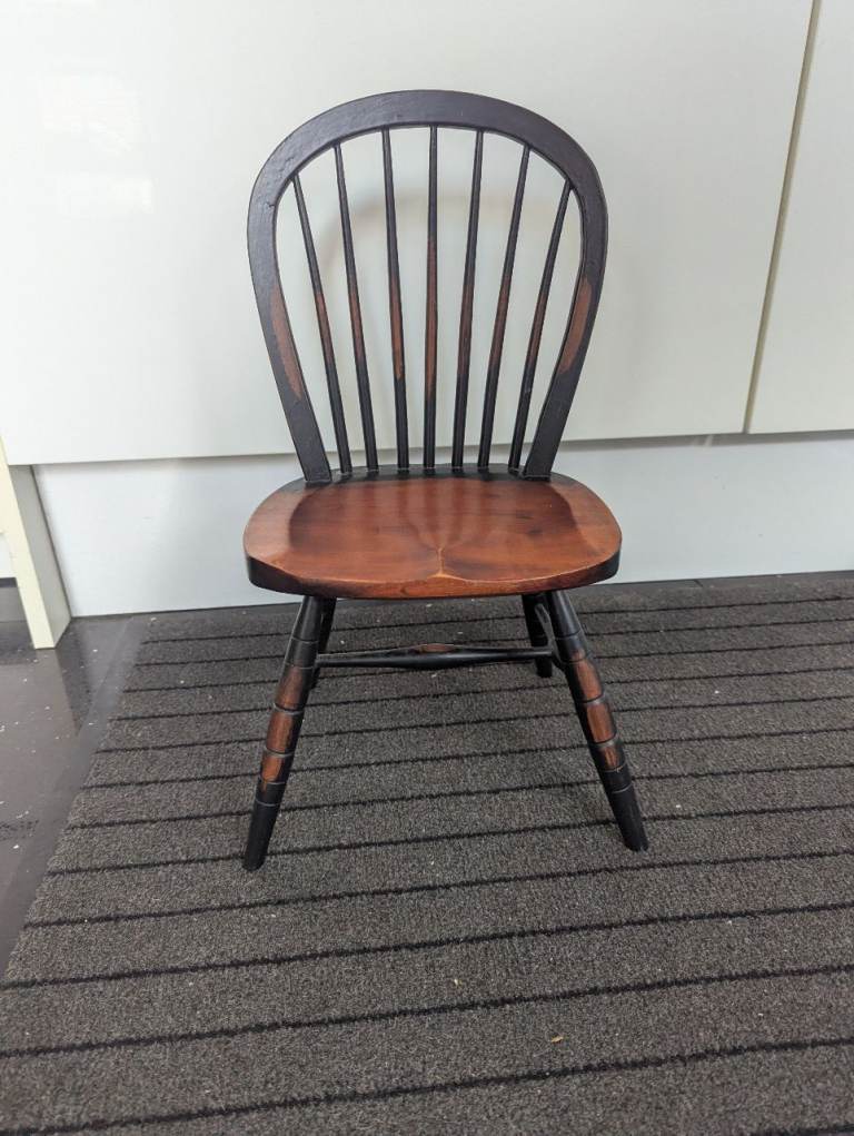 Wooden Spindle Back Chair – Brown & Black, Good Condition