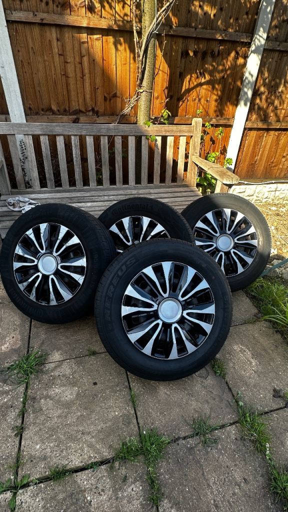 VW Golf Mk6 Steel Wheels x4 with Tyres + Hubcaps 195/65 R15 – Ready to Fit