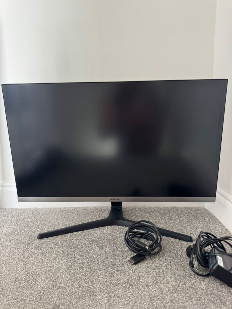 Samsung LU28R550UQPXXU 28-inch 4K Ultra HD LED Monitor – Dark Grey