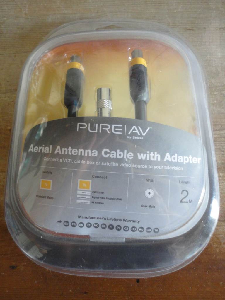 Pure AV by Belkin - Aerial Antenna Cable with Adapter Black 2m – NOT OPENED