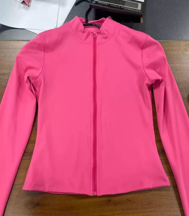Pink Women's Gym Set - Top, Bra, Leggings, As Good As New