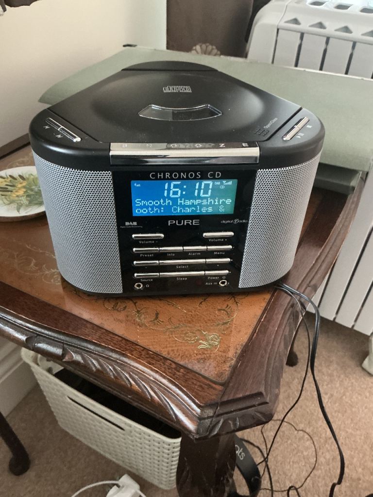 Pure CD and DAB clock radio