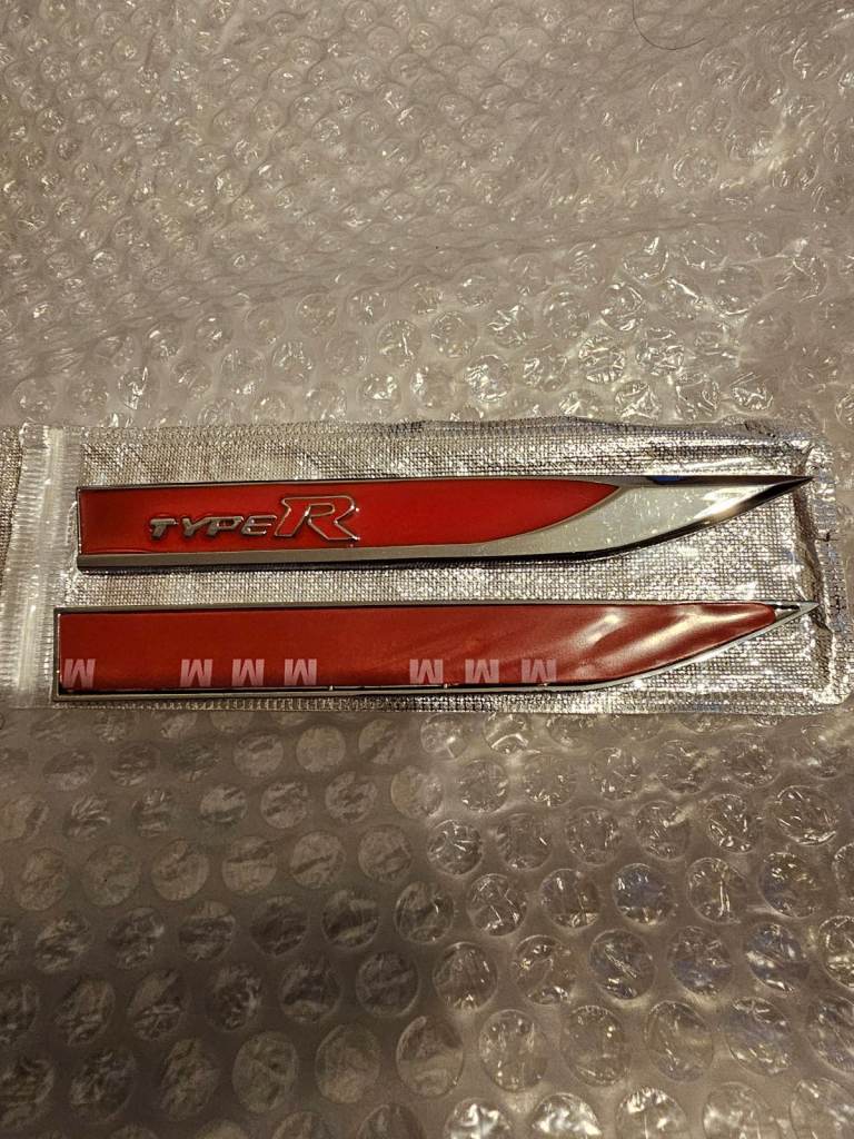 Honda Red Civic Badge - RED - RARE  Stylist
