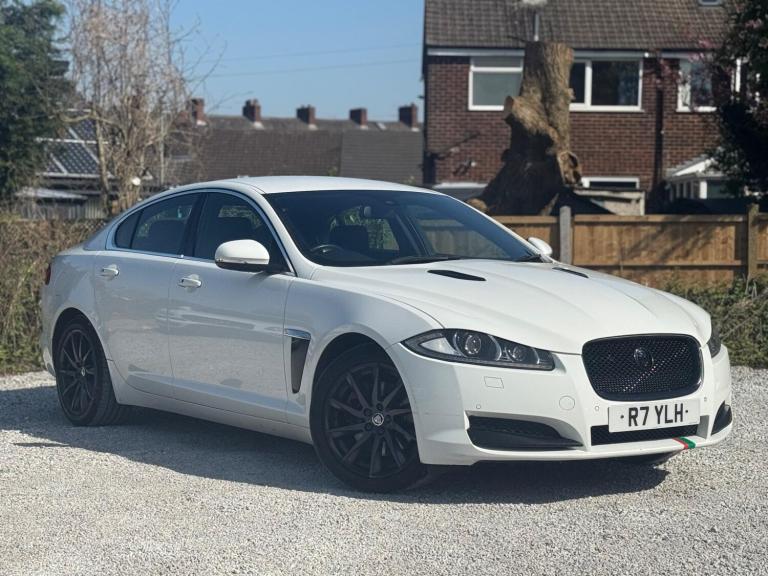 2013 Jaguar XF 2.2d Premium Luxury Auto Euro 5 (s/s) 4dr SALOON Diesel Automatic