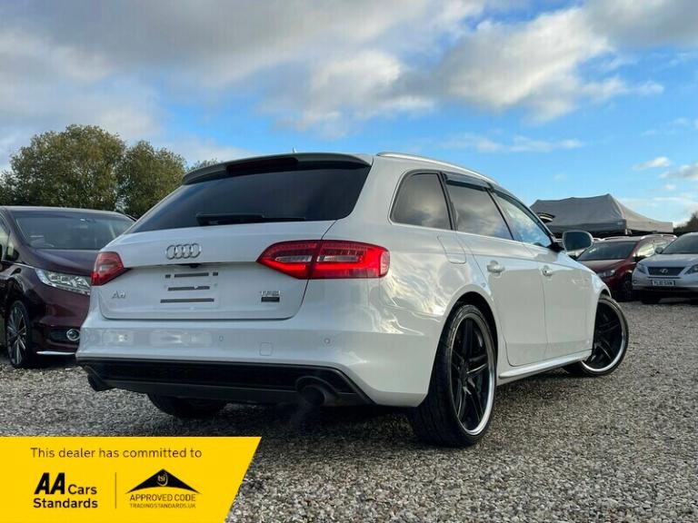 Audi A4 Avant 2015 2.0 TSFI S LINE AUTO PETROL