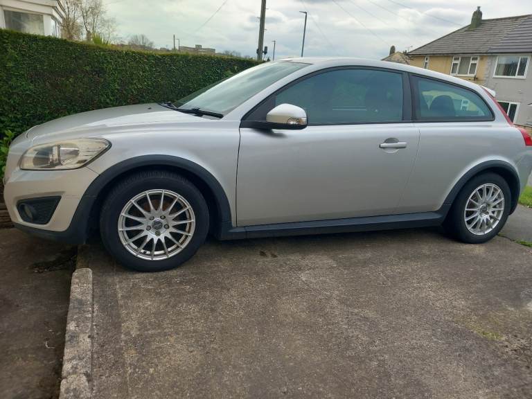 Volvo  c30 