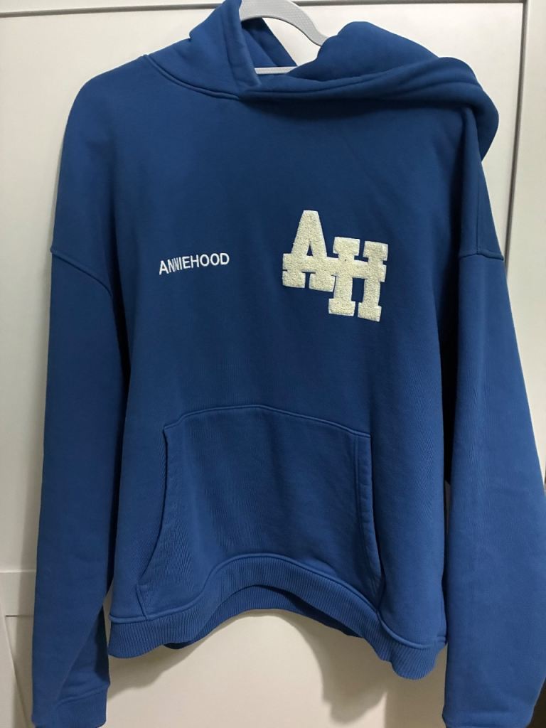 ANNIEHOOD Blue Hoodie XL – As new