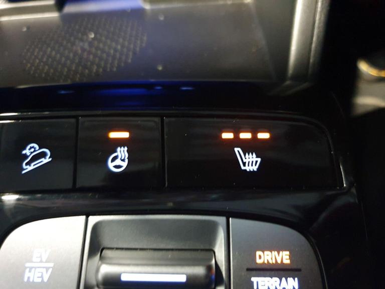 2023 Hyundai TUCSON 1.6 TGDi Plug-in Hybrid Premium 5dr 4WD Auto ESTATE PETROL/ELECTRIC Automatic